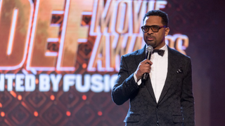 PETA accuses Mike Epps of animal abuse after he brings a kangaroo on stage
